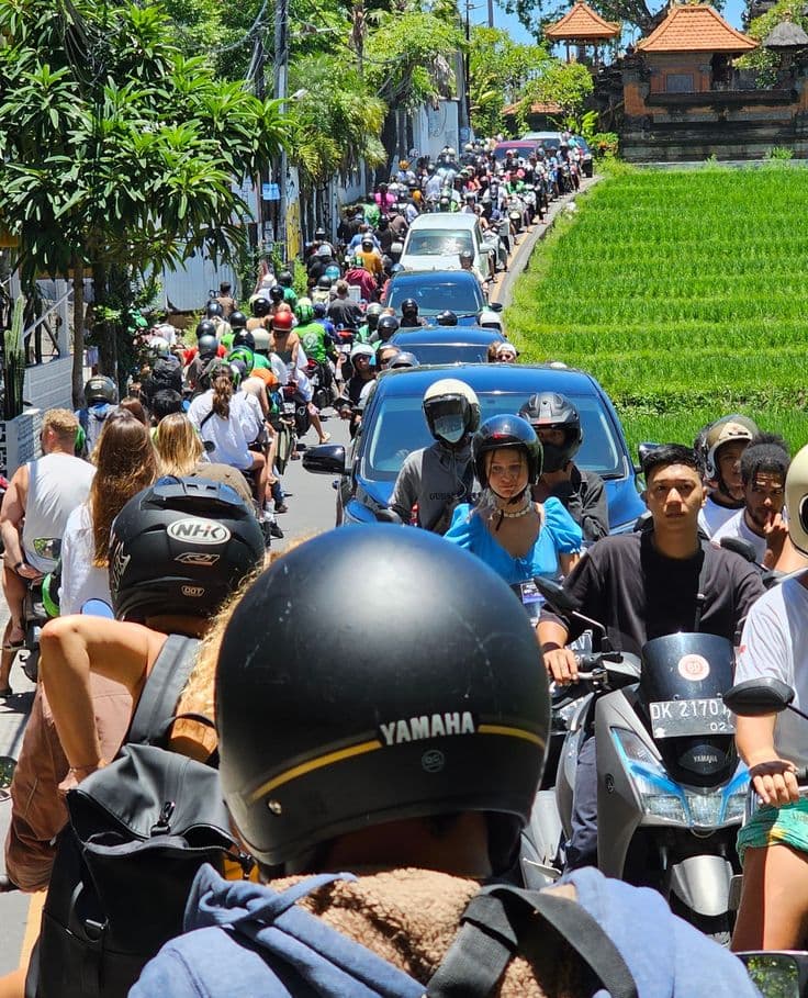 Traffic in Canggu
